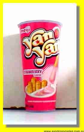 Yan Yan Strawberry Cream Snack