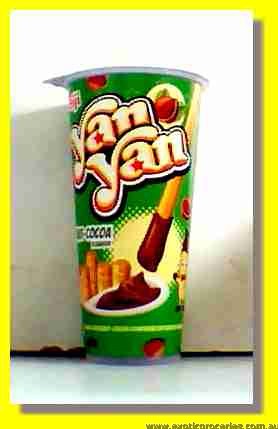 Yan Yan Creamy Hazelnut Chocolate Biscuit Snack