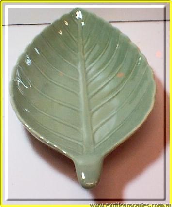 Champac Leaf Plate 5\" ST014/5G